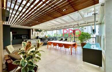 Imagem: O apartamento na cobertura possui 4 Dormitórios, 5 Banheiros