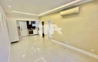 Imagem: O apartamento possui 1 Dormitório, 2 Banheiros, 55m² de Área