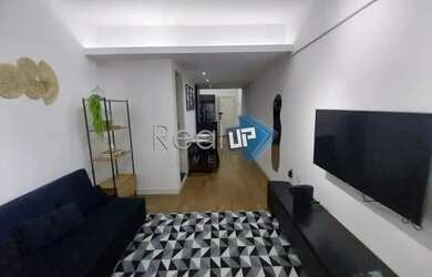 Imagem: O apartamento possui 1 Dormitório, 1 Banheiro, 41m² de Área