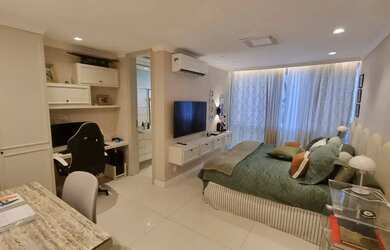 Imagem 15: Casa de alto padrão em condomínio fechado a venda no bairro de Lourdes...