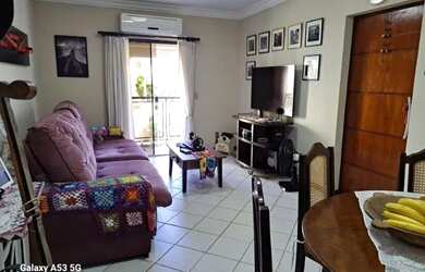 Imagem: O apartamento possui 3 Dormitórios, 2 Banheiros, 2 Vagas na