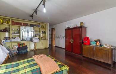 Imagem: O apartamento possui 3 Dormitórios, 5 Banheiros, 2 Vagas na