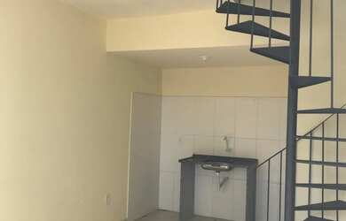 Imagem: A casa possui 1 Dormitório, 1 Banheiro, 30m² de Área e está