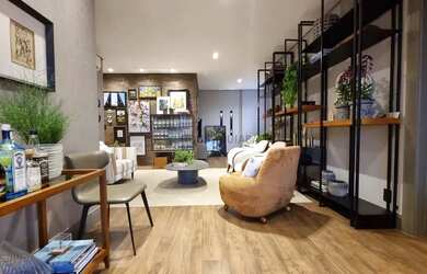 Imagem: O apartamento possui 3 Dormitórios, 3 Banheiros, 2 Vagas na