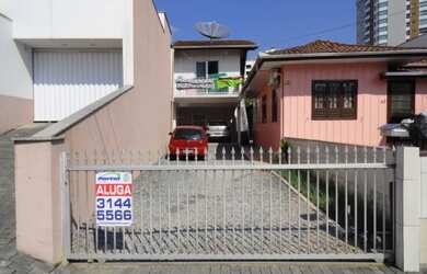 Imagem: A kitnet possui 1 Dormitório, 1 Banheiro, 30m² de Área e