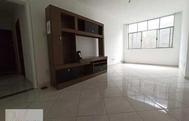 Imagem: O apartamento possui 2 Dormitórios, 2 Banheiros e 76m² de