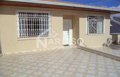 Imagem 2: 206M², DUAS CASAS, PRÓX. SHOPPING JOCKEY PLAZA, REGIÃO NOBRE DO BAIRRO..