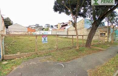 Imagem: O terreno possui 437m² de Área e está localizado em Ahú