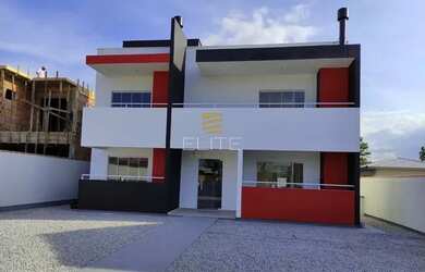 Imagem: O apartamento possui 2 Dormitórios, 1 Banheiro, 2 Vagas na