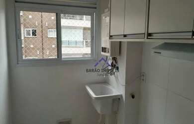 Imagem: O apartamento possui 3 Dormitórios, 1 Banheiro, 2 Vagas na