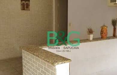 Imagem: A casa possui 1 Dormitório, 1 Banheiro, 1 Vaga na garagem