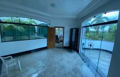 Imagem 2: CASA COM 1200M² 5 SUITES, 2 LOTES - DISPONIVEL PARA VENDA ACEITA FINANCIAMENTO