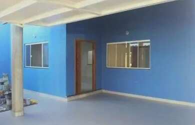 Imagem: A casa possui 3 Dormitórios, 3 Banheiros, 2 Vagas na garagem