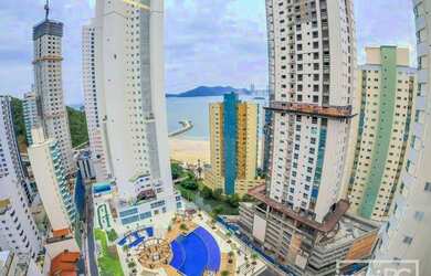 Imagem: O apartamento possui 3 Dormitórios, 3 Banheiros, 2 Vagas na