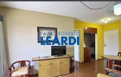 Imagem: O studio possui 1 Dormitório, 1 Banheiro, 1 Vaga na garagem