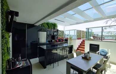 Imagem: ESPLÊNDIDA COBERTURA MOBILIADA E REFORMADA 2 QUARTOS VISTA