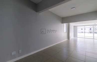 Imagem: O apartamento na cobertura possui 3 Dormitórios, 2 Banheiros