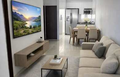 Imagem: A casa possui 3 Dormitórios, 2 Banheiros, 1 Vaga na garagem