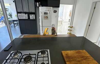 Imagem 15: CASA DESLUMBRANTE COM 3 SUÍTES NO ALPHAVILLE LITORAL NORTE III -FRENTE...