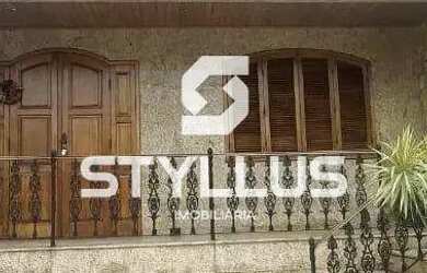 Imagem: A casa possui 3 Dormitórios, 3 Banheiros, 3 Vagas na garagem