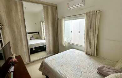 Imagem 15: Casa Moderna à Venda - 3 Suítes Plenas e Área Gourmet Climatizada