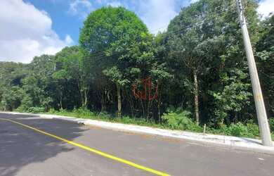 Imagem: O terreno possui 1.253m² de Área e está localizado em Canela