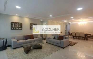 Imagem: A casa em condomínio possui 4 Dormitórios, 5 Banheiros, 343m²