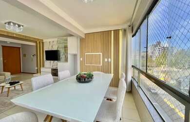 Imagem: O apartamento possui 3 Dormitórios, 1 Banheiro, 1 Vaga na garagem