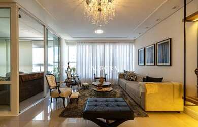 Imagem: O apartamento possui 3 Dormitórios, 5 Banheiros, 2 Vagas na