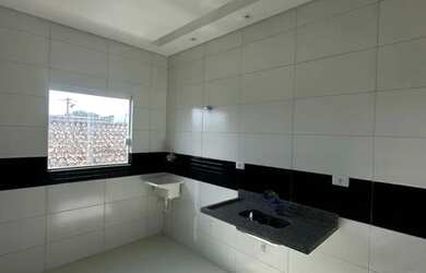 Imagem: A casa possui 2 Dormitórios, 1 Banheiro, 1 Vaga na garagem