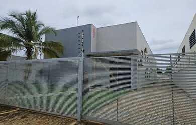 Imagem: O depósito possui 5 Vagas na garagem, 69.889m² de Área e