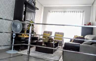 Imagem 4: Sobrado para venda tem 260 metros quadrados com 4 quartos em Residencial...