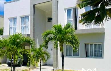 Imagem: A casa em condomínio possui 5 Dormitórios, 5 Banheiros, 3