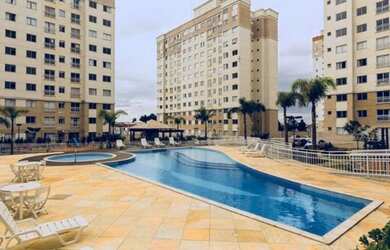 Imagem: O apartamento possui 2 Dormitórios, 1 Banheiro, 1 Vaga na garagem