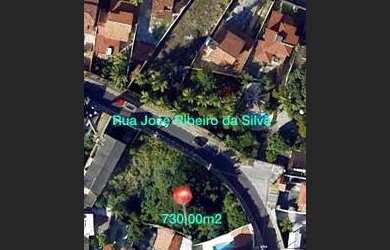 Imagem: O terreno possui 730m² de Área e está localizado em Ipitanga