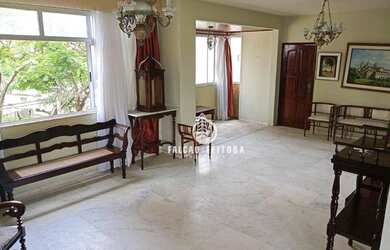 Imagem: O apartamento possui 4 Dormitórios, 4 Banheiros, 2 Vagas na