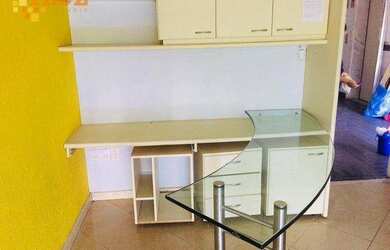 Imagem: O depósito possui 1 Vaga na garagem, 31m² de Área e está