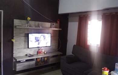 Imagem 3: Vendo lote de esquina com 3 moradias por R$160.000,00