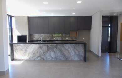 Imagem 9: CASA EM CONDOMINIO GAIVOTA II COM ELEVADOR