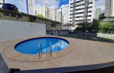 Imagem 5: Apartamento 2 4 a venda no Candeal, em Salvador e varanda