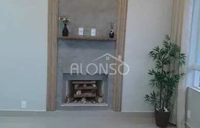 Imagem: A casa em condomínio possui 3 Dormitórios, 4 Banheiros, 2