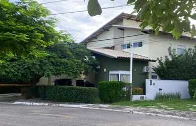 Imagem: A casa em condomínio possui 4 Dormitórios, 5 Banheiros, 5