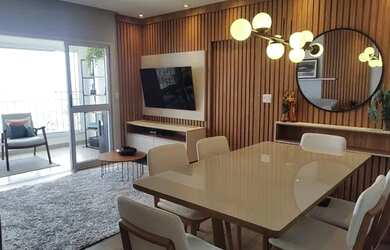 Imagem: O apartamento possui 3 Dormitórios, 2 Banheiros, 2 Vagas na