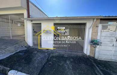 Imagem: A casa possui 2 Dormitórios, 2 Banheiros, 1 Vaga na garagem