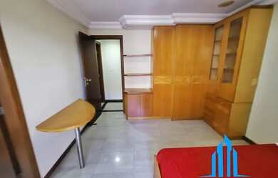 Imagem 6: Apartamento para venda com 170 metros quadrados com 4 quartos em Centro...