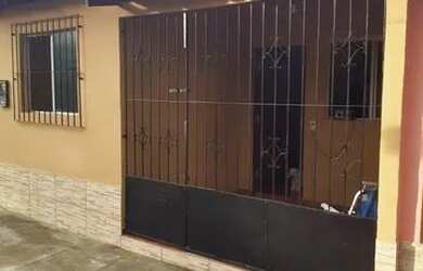 Imagem: A casa possui 2 Dormitórios e está localizado em São Brás