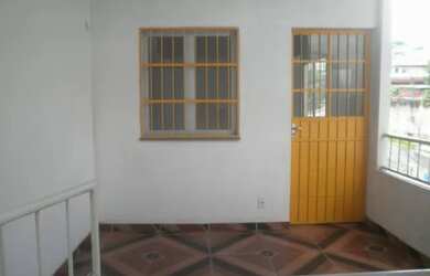 Imagem: A casa para alugar possui 1 Dormitório, 1 Banheiro e 70m²