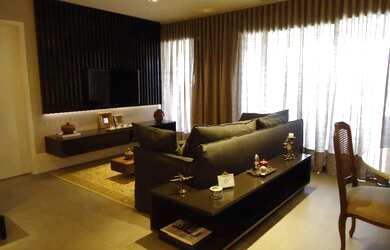 Imagem: O apartamento possui 2 Dormitórios, 2 Banheiros, 2 Vagas na