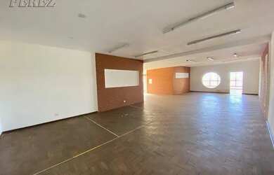 Imagem: O depósito possui 250m² de Área e está localizado em Centro