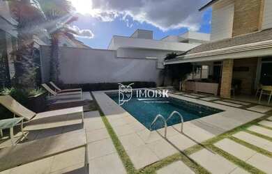 Imagem: A casa em condomínio possui 3 Dormitórios, 5 Banheiros, 4